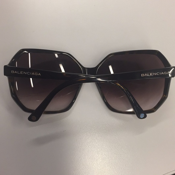 Balenciaga Sunglasses - Picture 2 of 2
